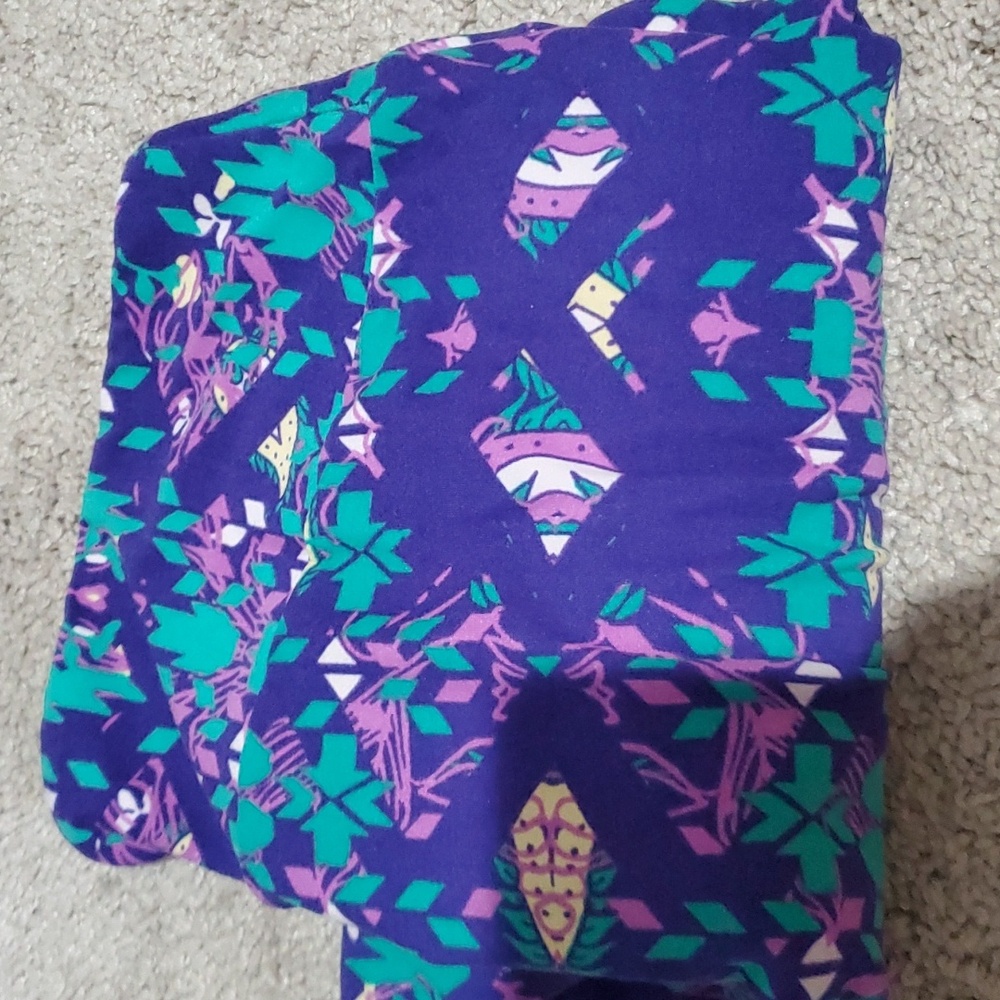 Set of 5 lularoe leggings